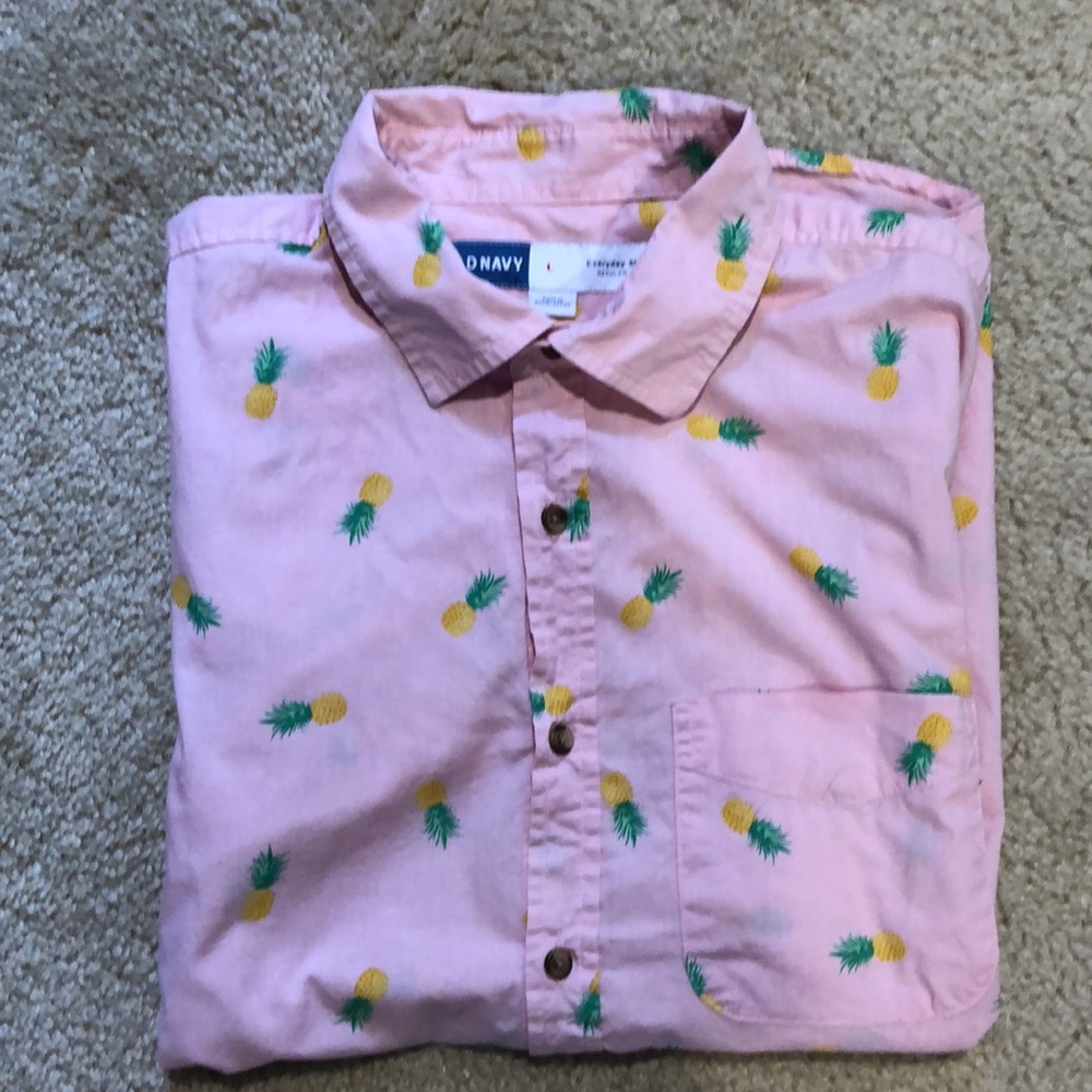 Old Navy Everyday Button Up Pink Pineapple Print Men's Casual Shirt
